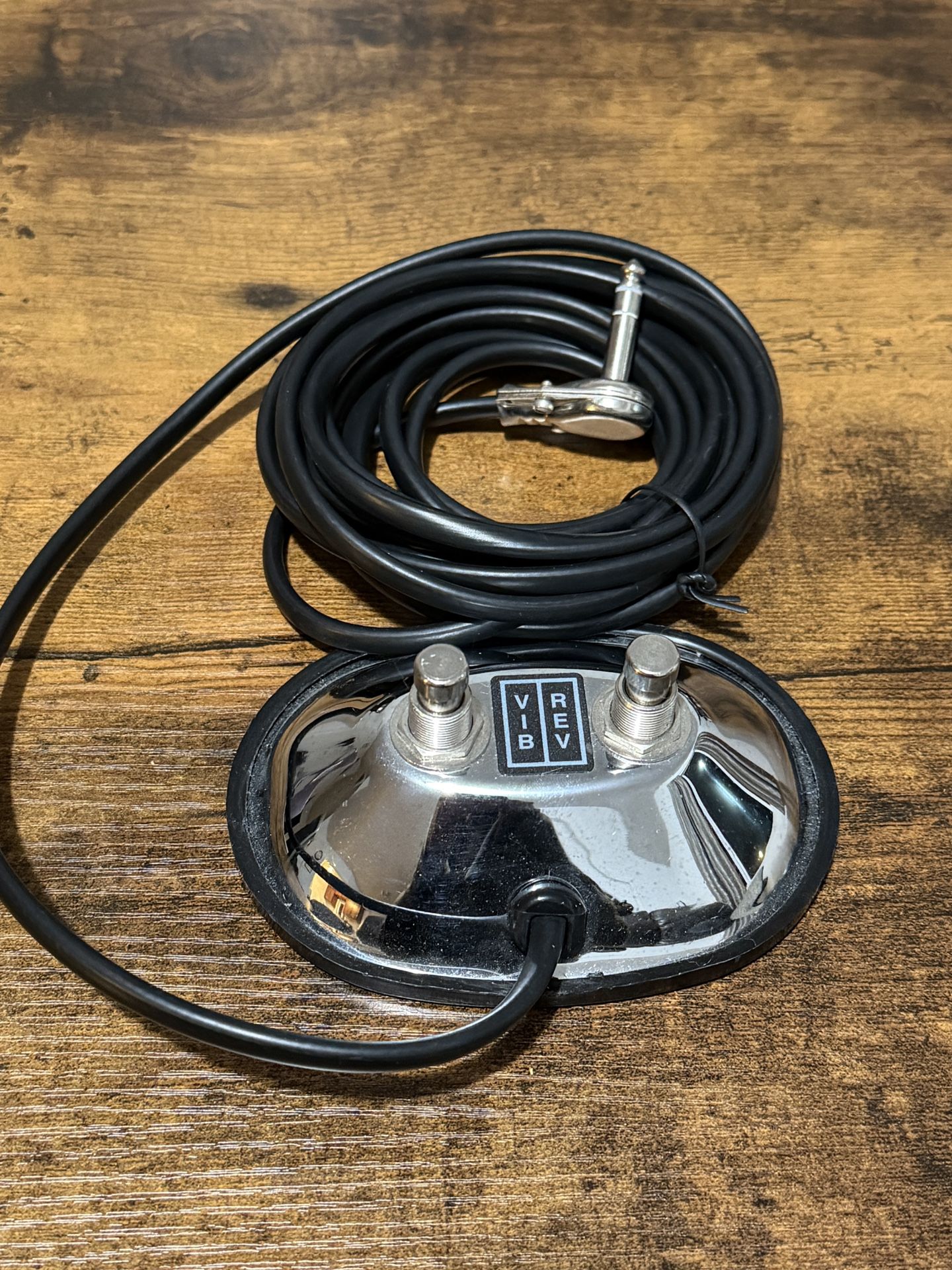Fender 2-button Vibrato/Reverb Footswitch