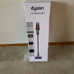 New Dyson V12 Detect Slim Vacuum Cleaner 