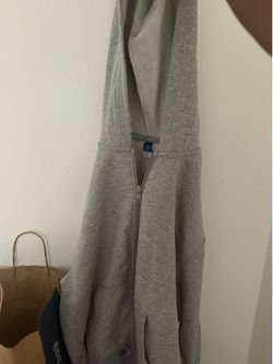 NEW boys 8 (medium ) grey sweater zip up from old navy