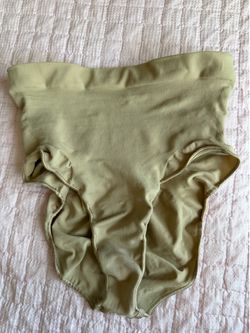 Skims high waist shapewear in  size Medium