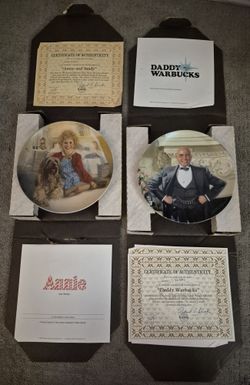 Annie Collectable Plates With COA 2total