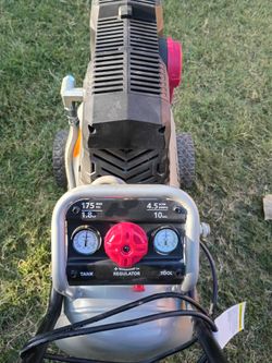 Husky COMPRESSOR 10gal 175pis
