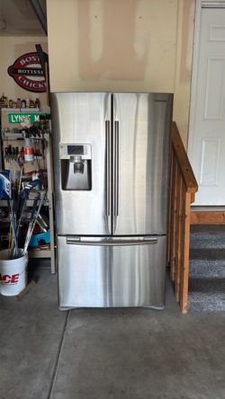French door refrigerator/ freezer