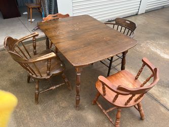 Dinning table with chairs
