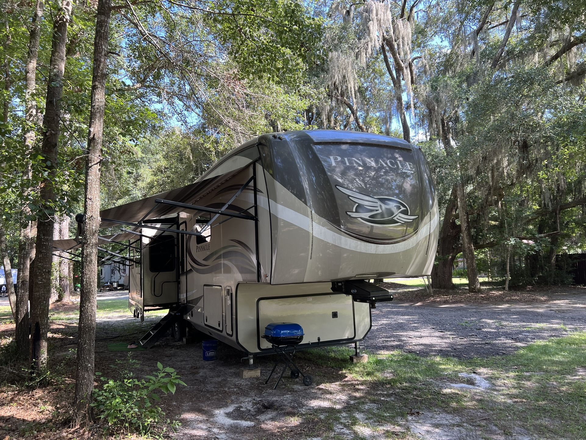 2018 Jayco Pinnacle 5th Wheel Camper