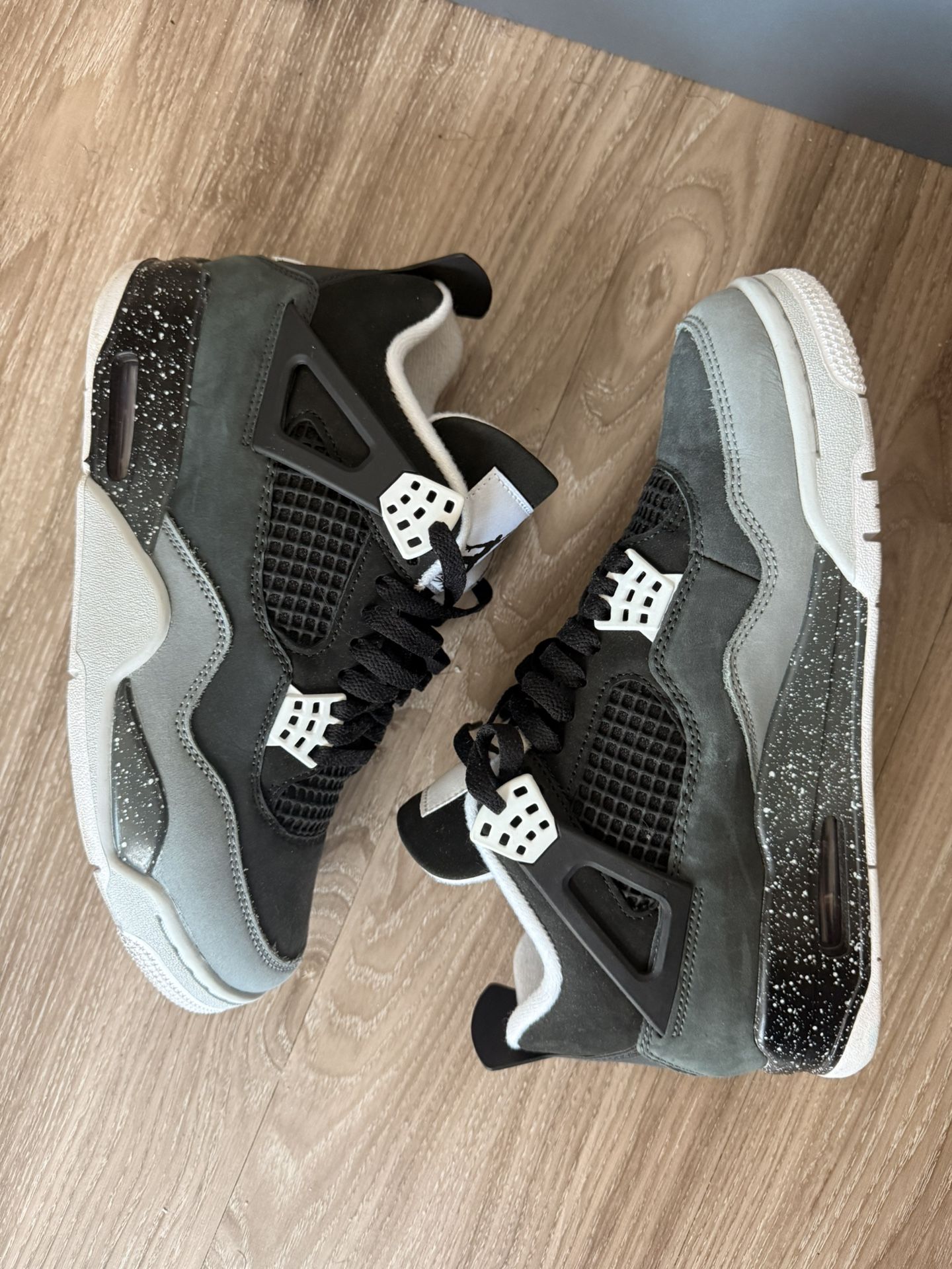 Jordan 4 FEAR Sz9