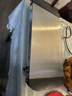 Electric Griddle Almost New $25