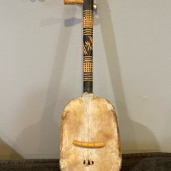 AFRICAN GUEMBRI TRADITIONAL INSTRUMENT 