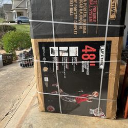 48” Lifetime Shatterproof Fusion Basketball Hoop