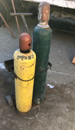 Welding bottles $50. Pick up ASAP!!!!