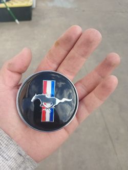 Mustang Rim Center Caps
