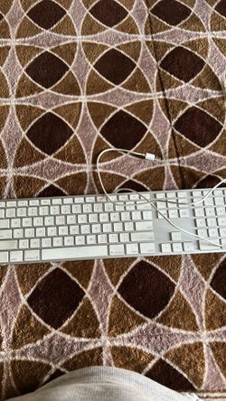 Apple keyboard
