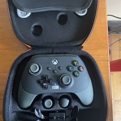 Xbox Series X W/controller
