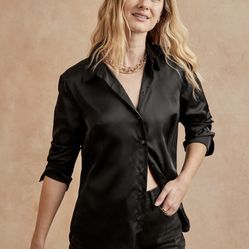 Banana Republic Classic Fit Size Petite S $50