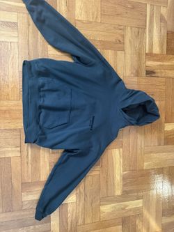 Essential Black Hoodie SIZE M