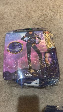 Descendants 3 “Mal” costume