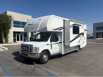 2015 Fleetwood Jamboree 26Ft W/Slide 36K Miles Great Shape MustSee