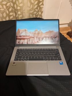 ASUS Chromebook Plus 14" Silver Intel Core Chrome OS Wi-Fi BT Webcam HDMI