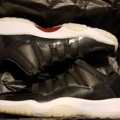 Jordan 11 Low 72-10  Sz 7Y