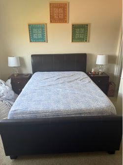 Queen bed