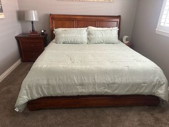 Bedroom Set - King Size