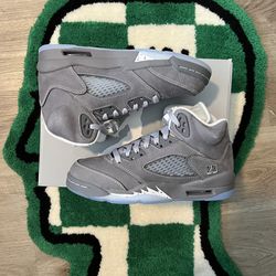 Air Jordan 5 wolf grey size 4y