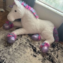 life size unicorn 