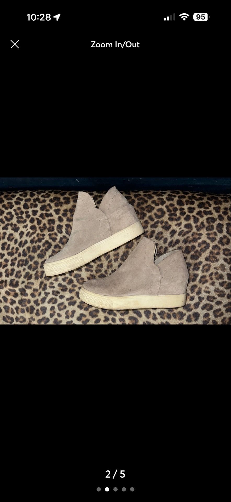Steve Madden Taupe Wrangler Suede Wedges size 6M