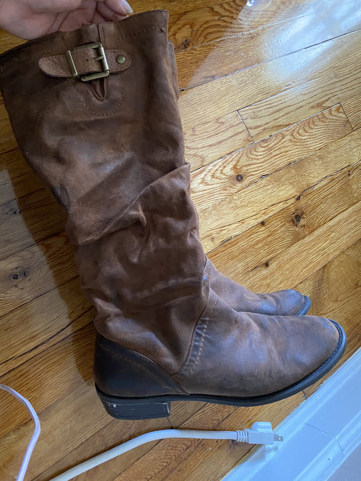 Brown Boots. Women’s size 7