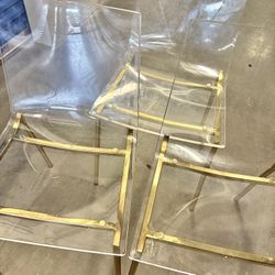 DINNIG CHAIRS. !! (NEW)