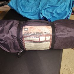 REI HALF DOME 2HC 3 SEASON TENT