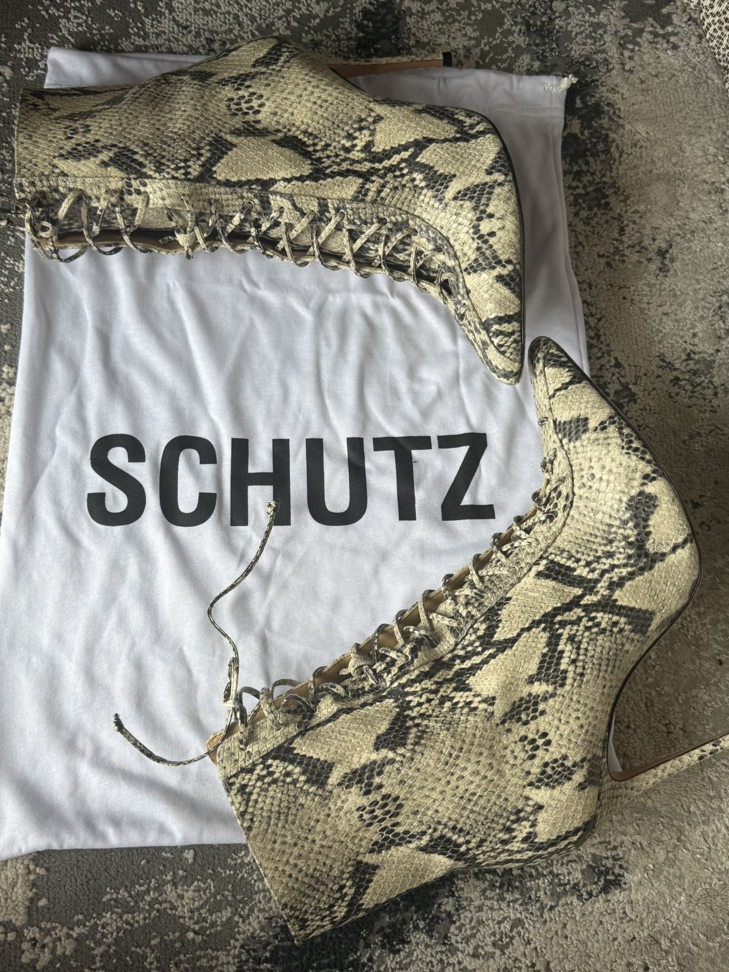 Schutz Snake Boots Size 9
