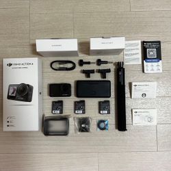 DJI Osmo Action 4 - Adventure Combo