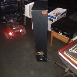 Klipsch RF15 Speakers