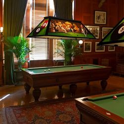 Tiffany Pool Table Light, Dogs Playing Billiards Lights for 7' 8' 9' Pool Table, 3 Lights Billiard Fixture Hanging Pendant Lamp for Snooker Table, Cab