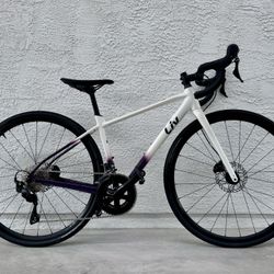 2024 Giant Liv AR1 XS Like New