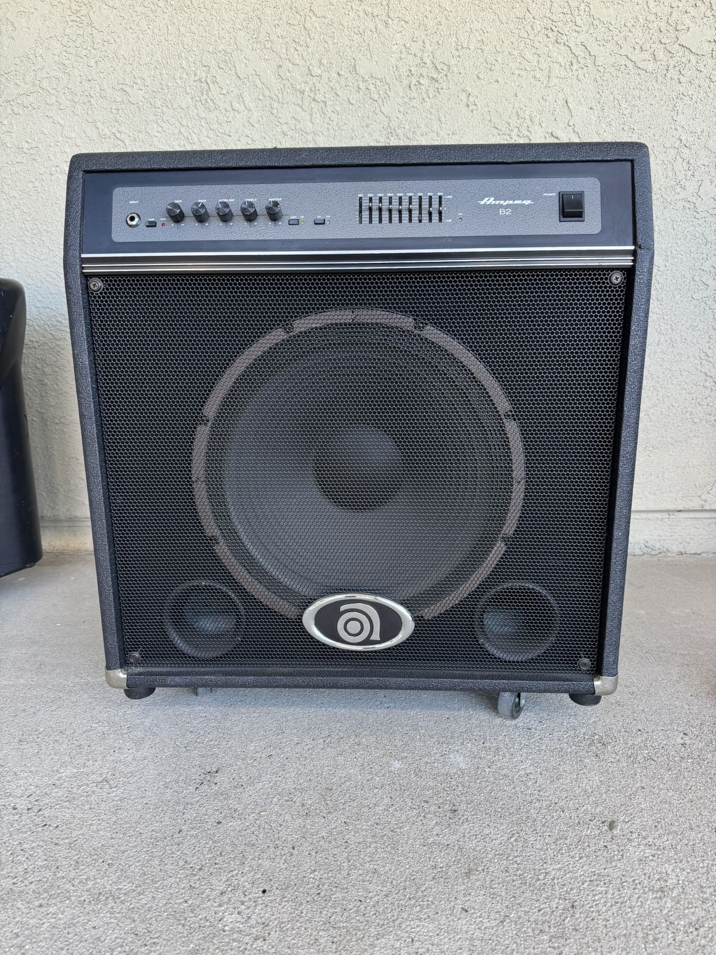 Ampeg B2 Bass Amp