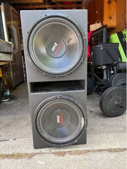 Q Bomb Dual Ported Woofer Enclosure with Speakers Included