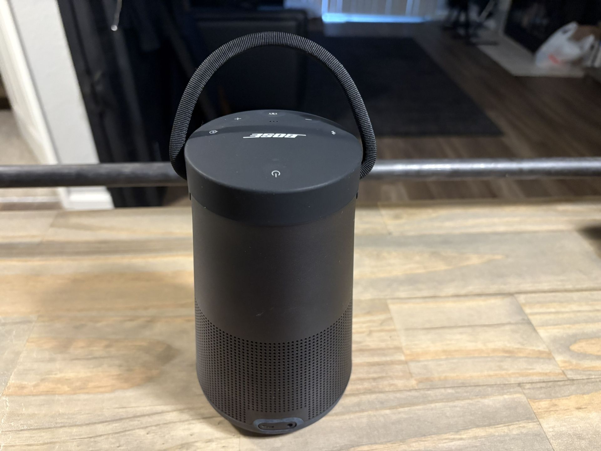 Bose Soundlink Revolve + Speaker