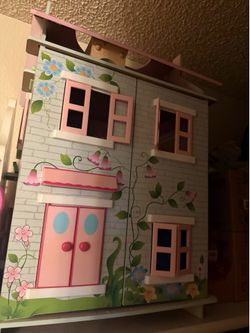 Teamson Kids Sweet Pea Cottage Dollhouse