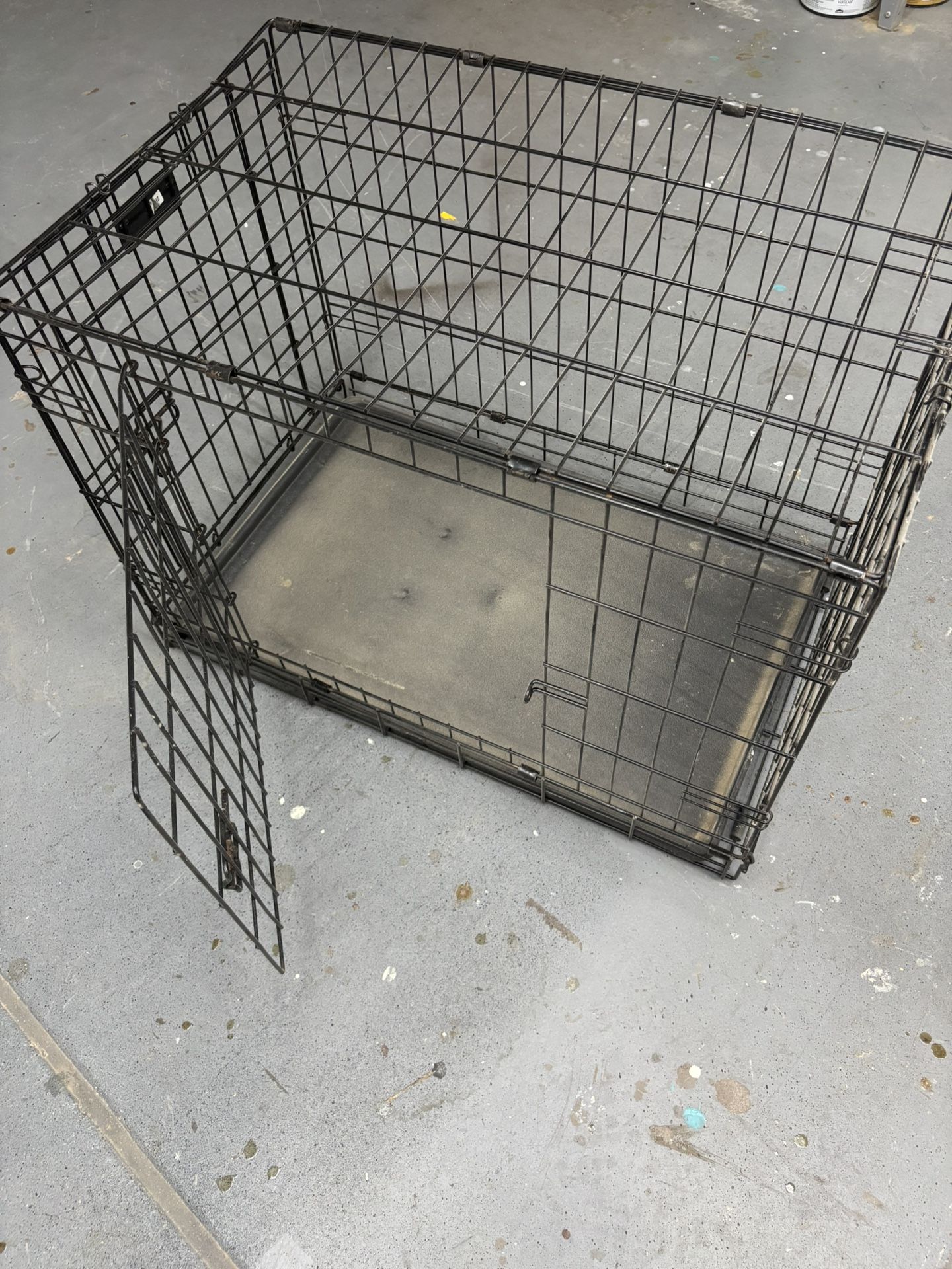 Dog Crate/Kennel