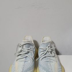 Adidas Yeezy Bosst 350 V2