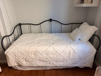 Day Bed