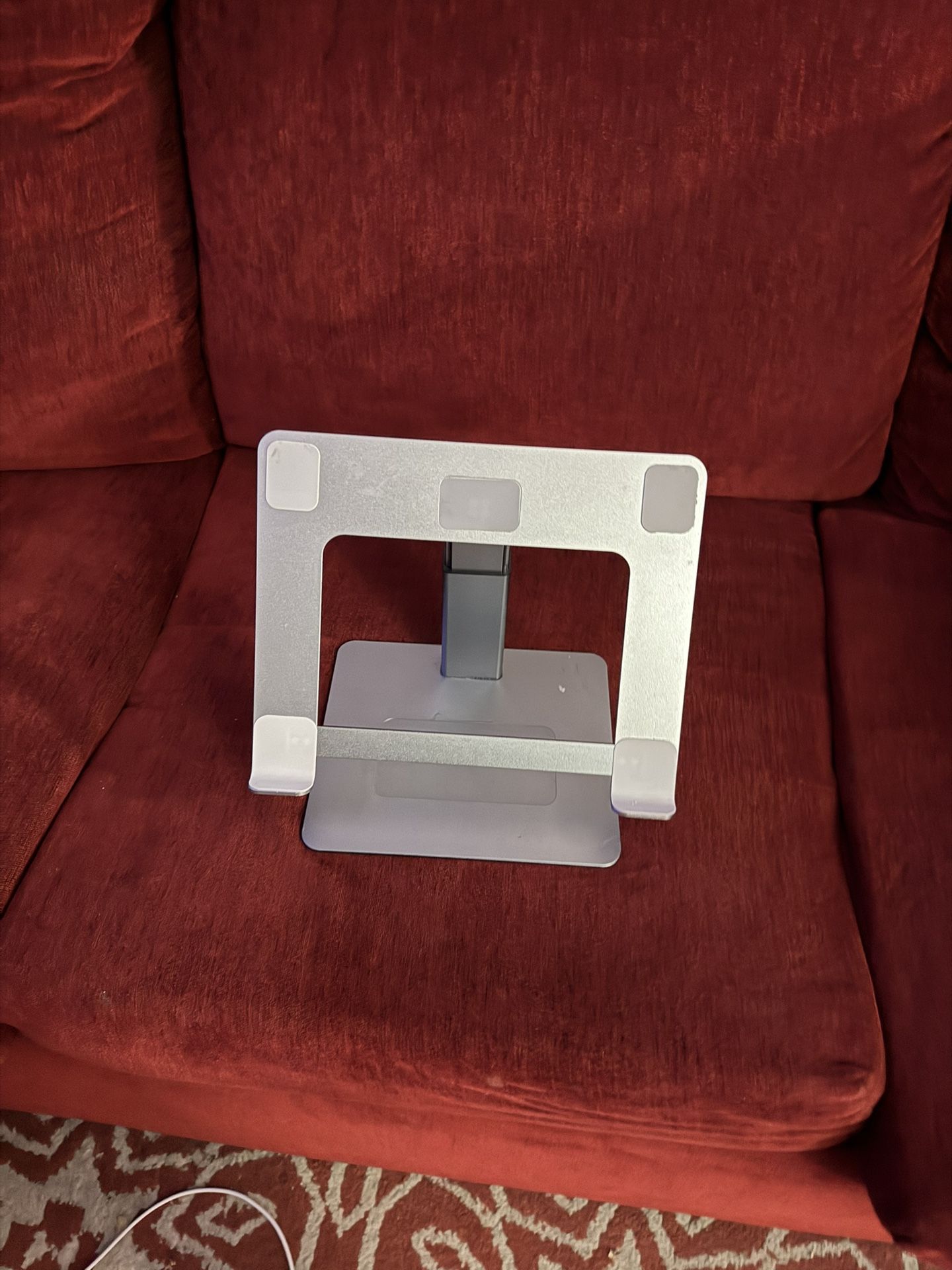 laptop stand