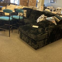 Ashley New Large Black Must Go! Was $2599 Now On Sale 