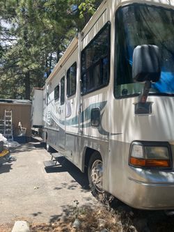 2000 Tiffin Allegro Bay Motorhome