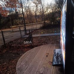 42 INCH SAMSUNG 1080P HDTV WITH ROKU REMOTE AND HDMI PORTS $125 FINAL PRICE 