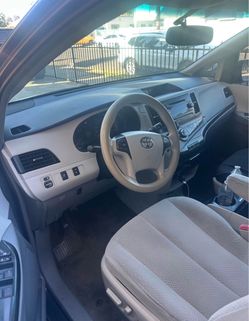 2014 Toyota Sienna