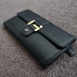 Retro Guess Clutch Wallet Leather