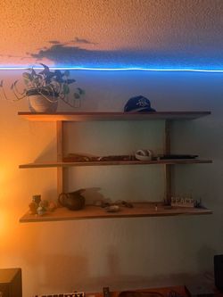 3  teir floating shelf rack